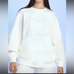 Forever21 Hello Kitty Angel Oversized Sweatshirt / Crewneck - Small